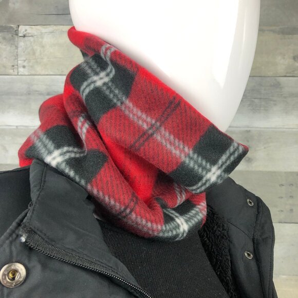red and black scotch Plaid Tartan neck gaiter neck warmer fleece Scarf Tube - Picture 1 of 10